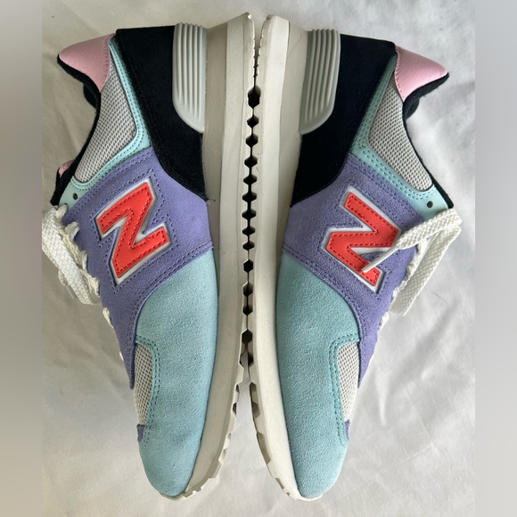 Louis Deguzman New Balance 574 Ma Divina Sz 8.5 - Picture 4 of 13